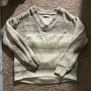 SO Knit Sweater in Gray and Cream